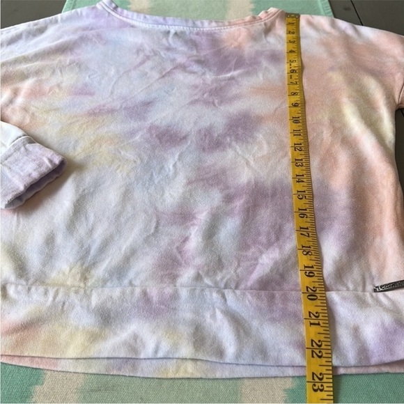 Betsey Johnson Performance Pastel Color Tie Dye Lightweight Sweatshirt - Picture 9 of 9